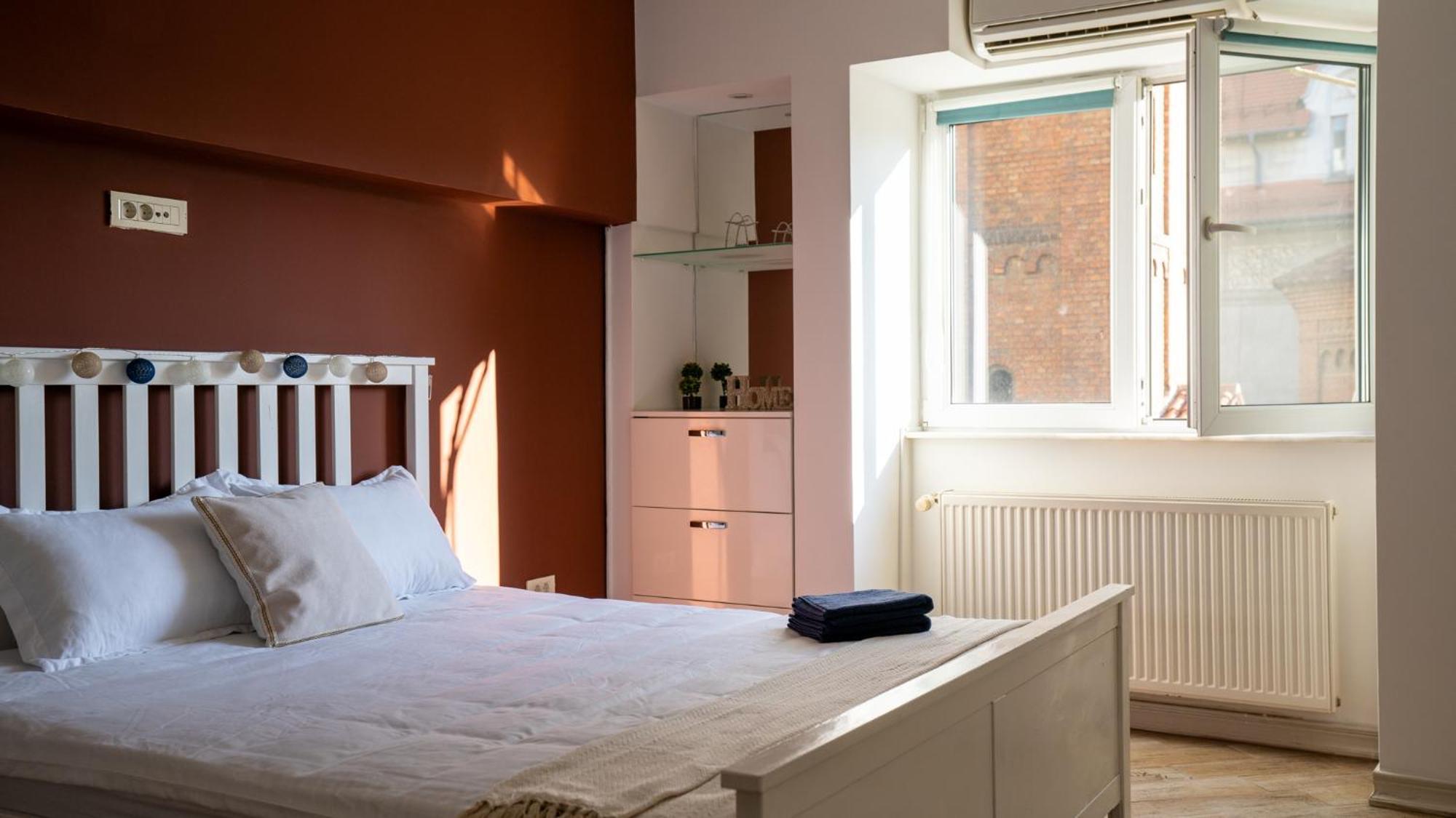 Cozy Studio Universitate Bucarest Esterno foto